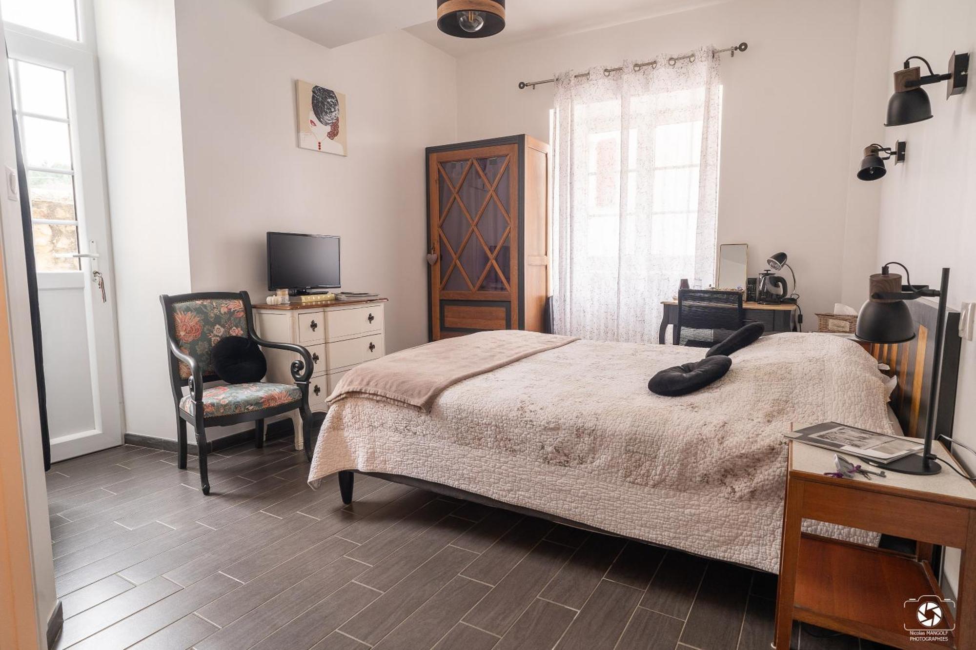 Superior King Room