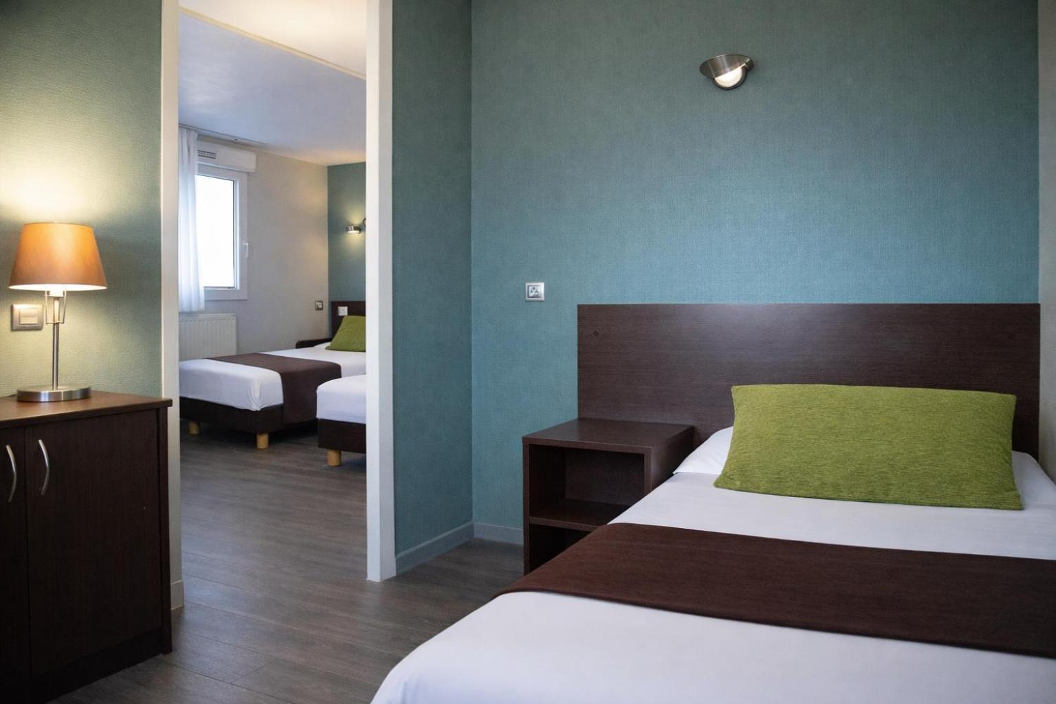 Executive Room 3 Single Beds