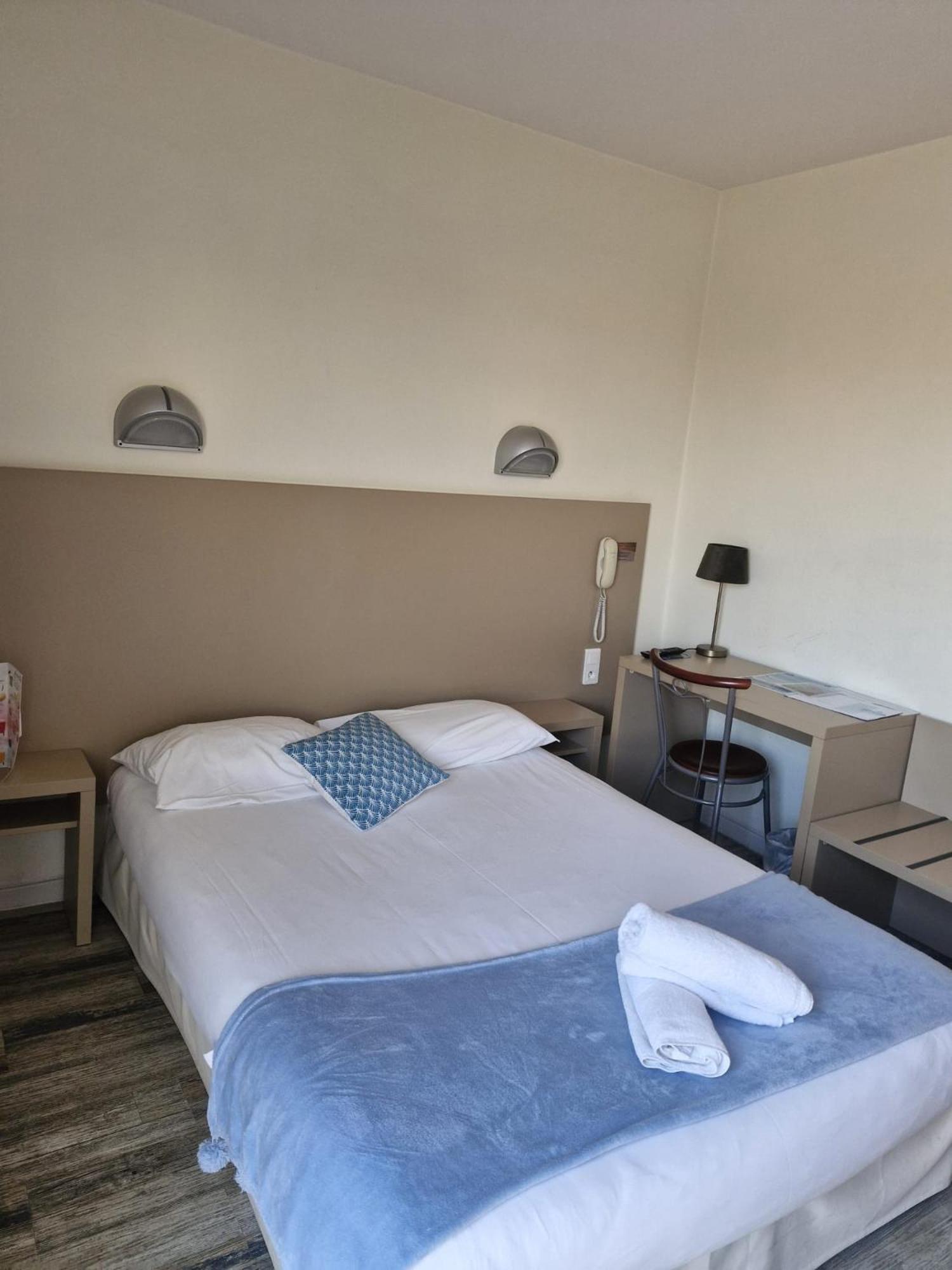 Quadruple Room (2 Adults + 2 Children),1758325250:JPEG