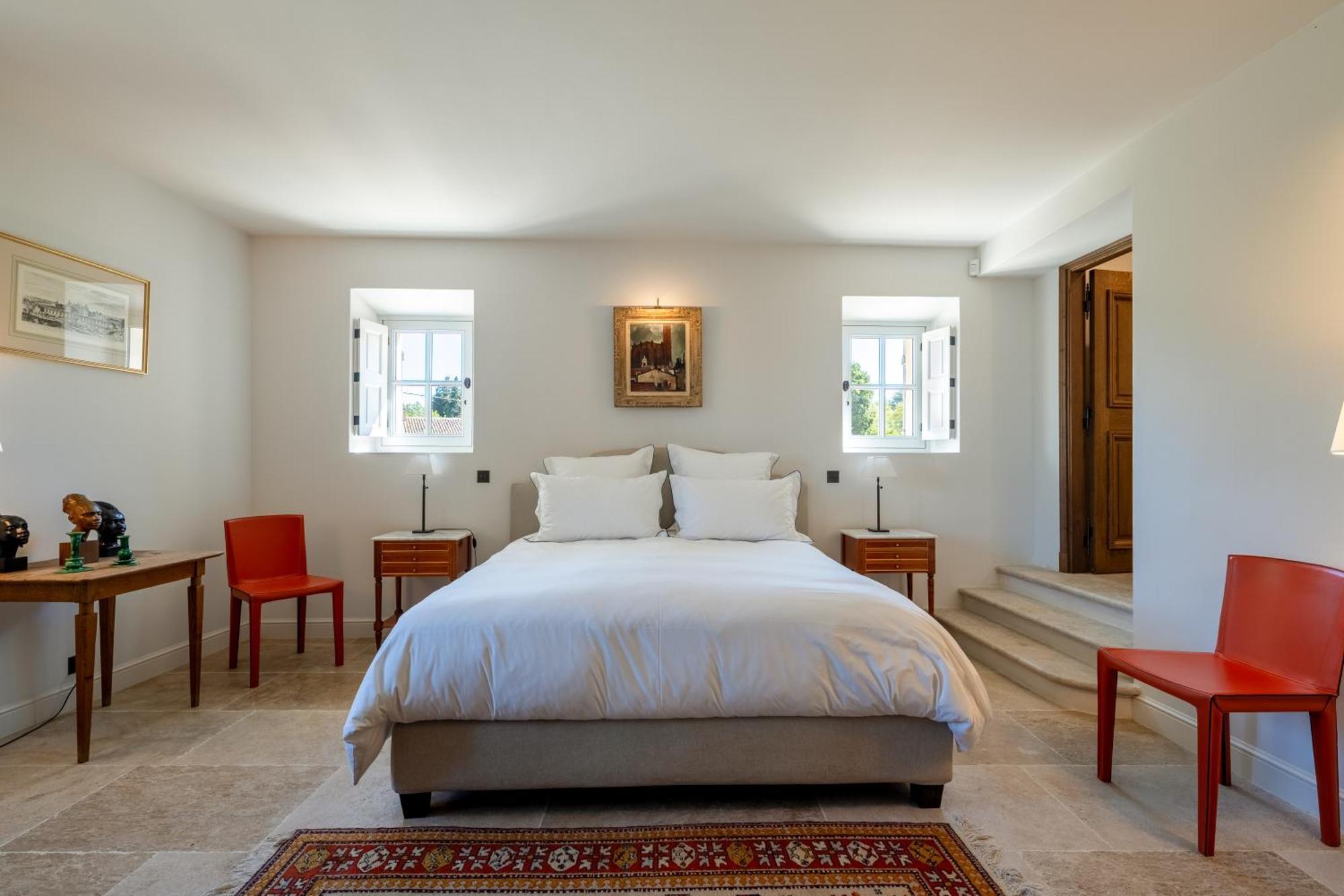 Superior King Suite