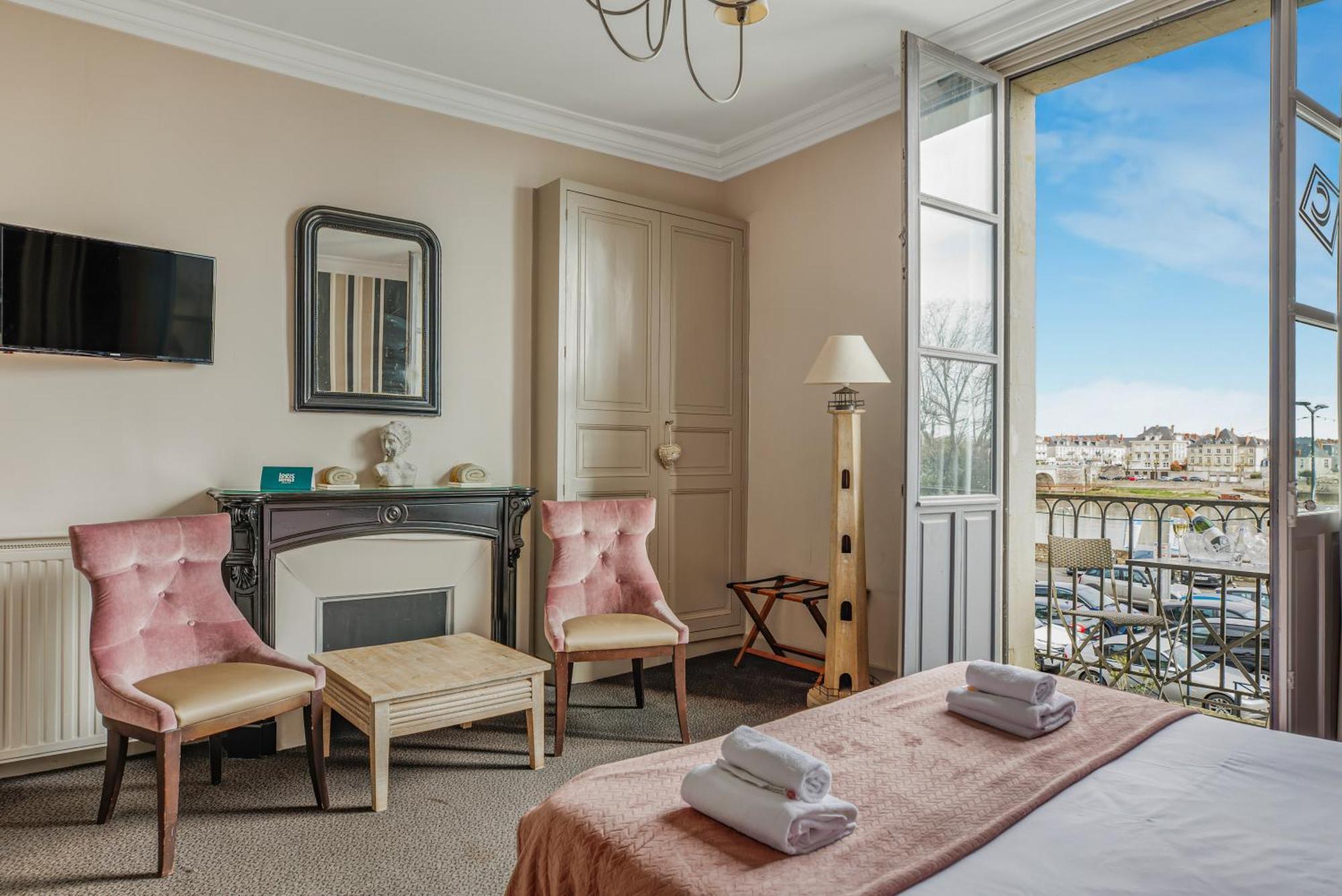 Superior Double Room Views of the Loire River
