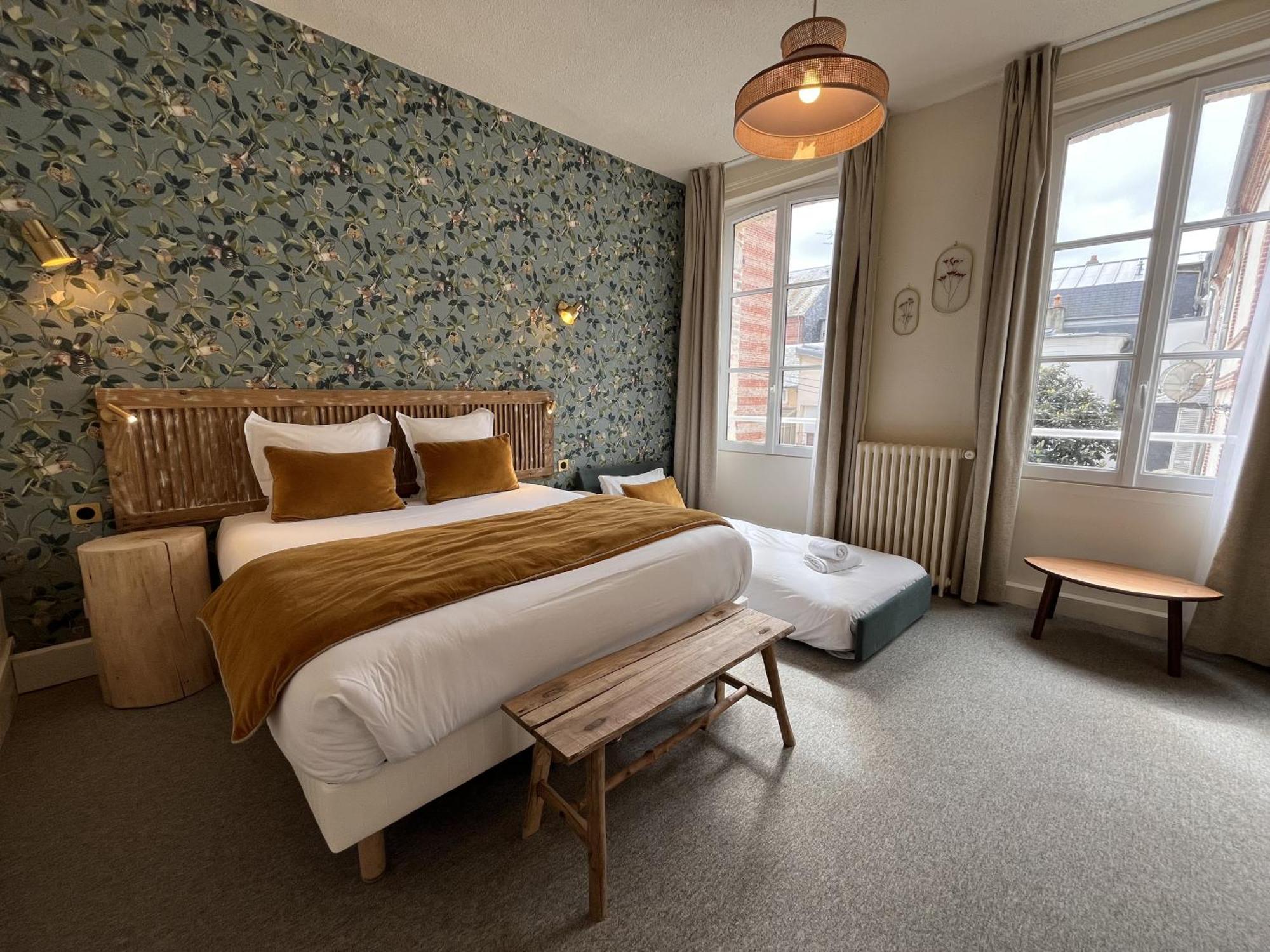Superior Triple Room