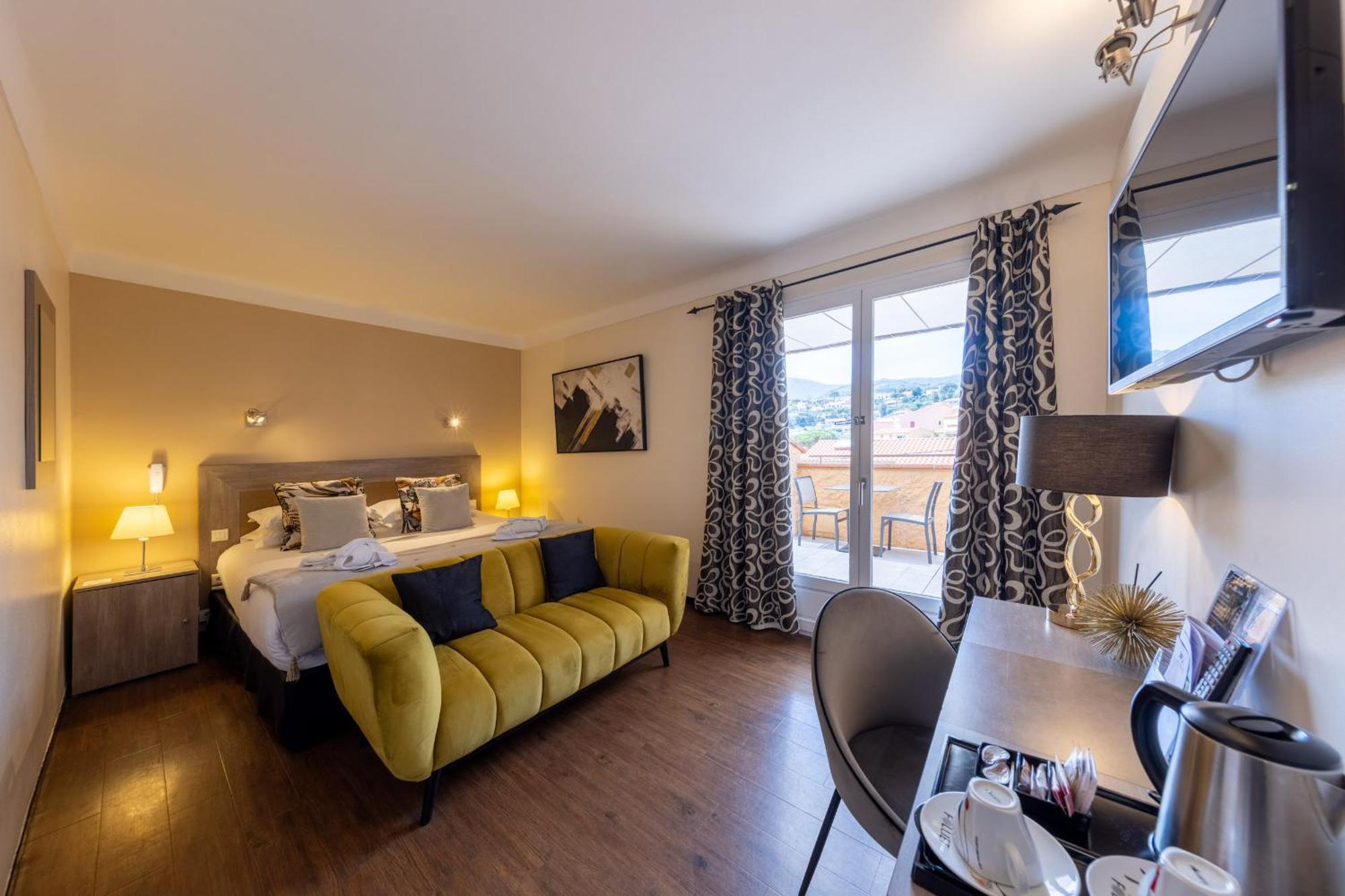 Superior King Room Terrace