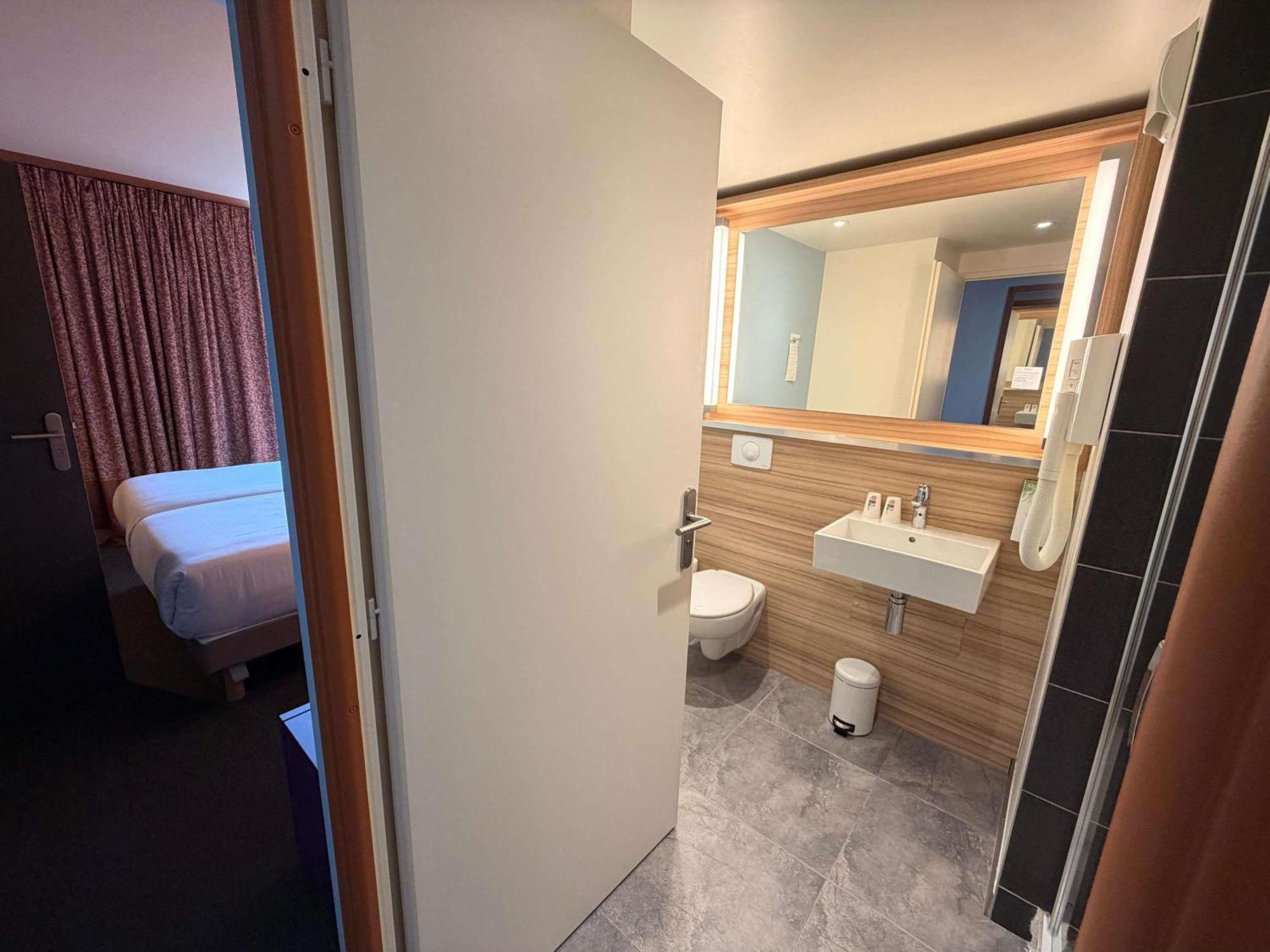 Family Twin Room