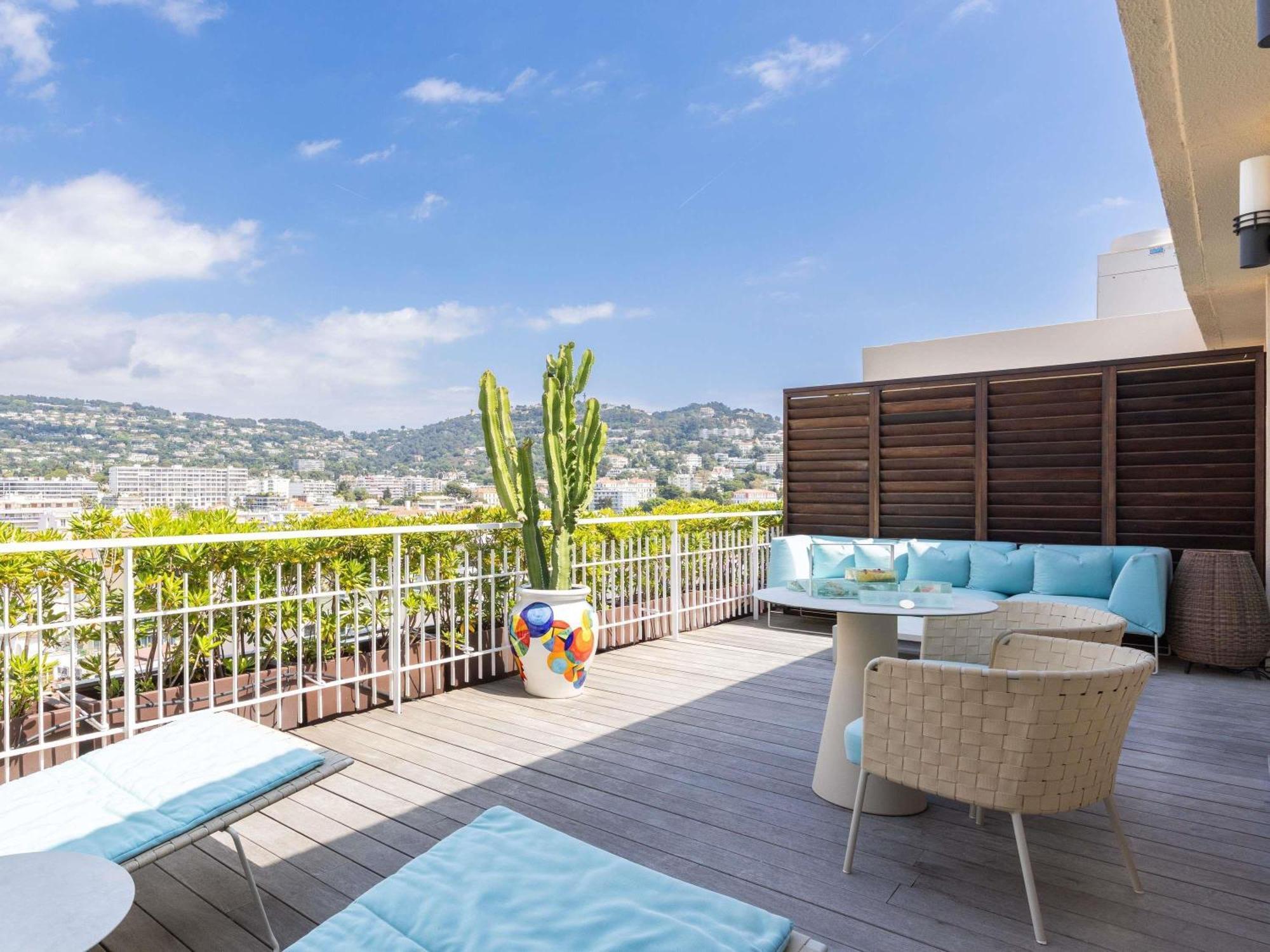Serenity Suite with Terrace and City View