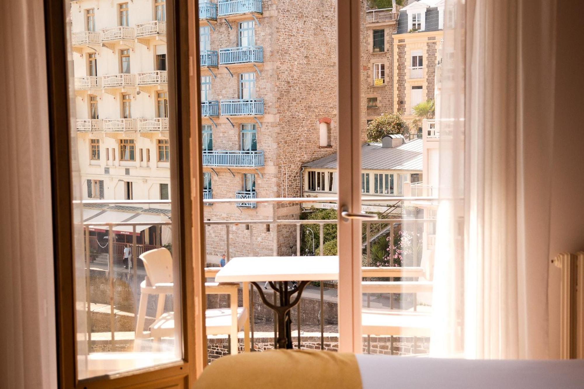 Double Room Balcony Sea Side