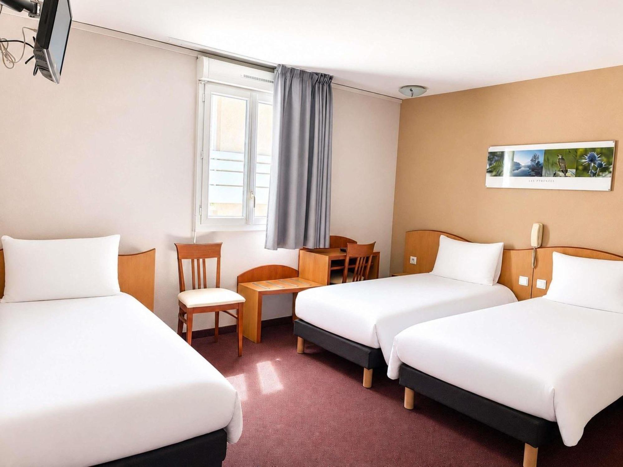 Standaard Tweepersoonskamer met 3 Aparte Bedden