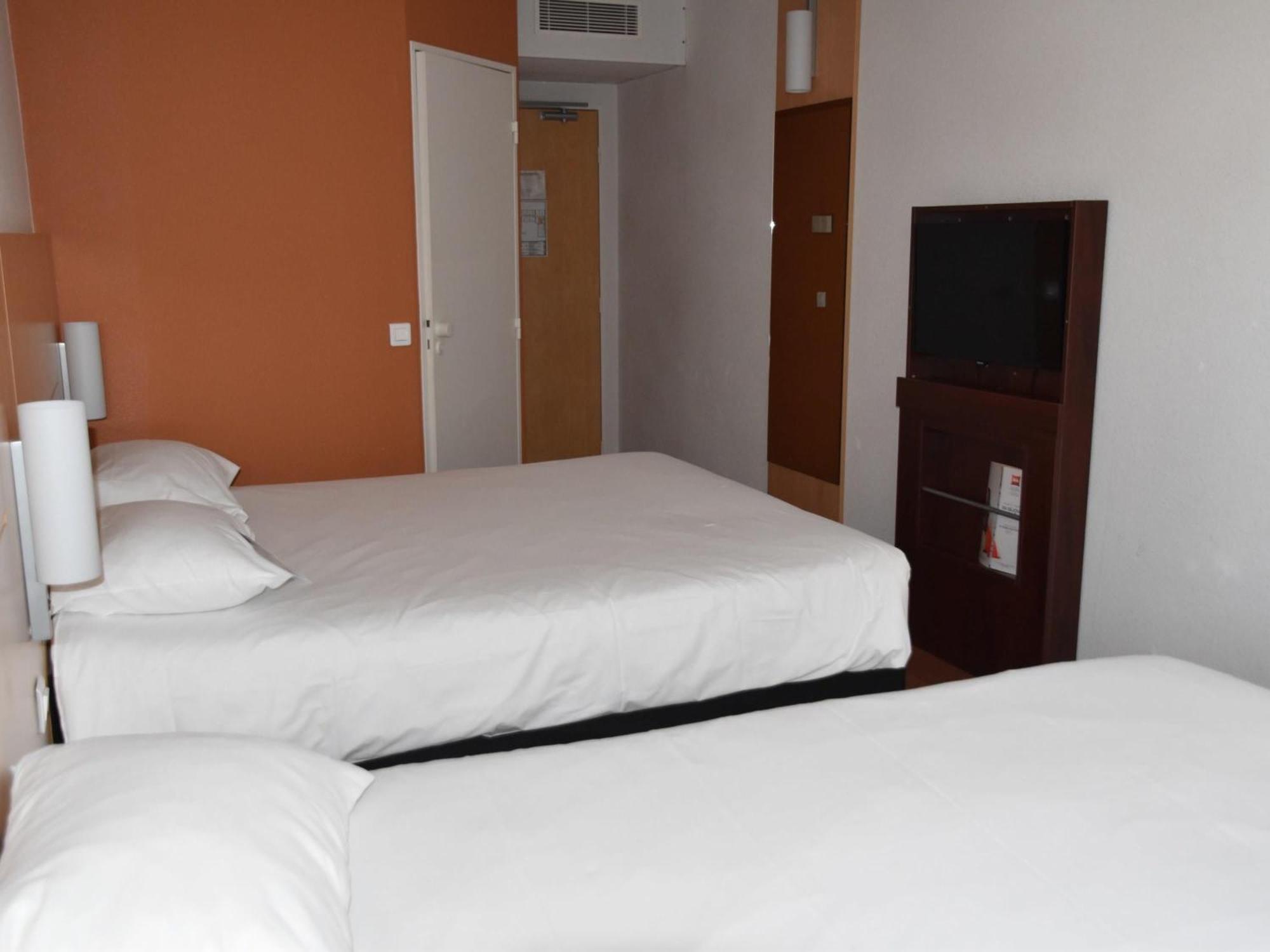 Standard Room One Double Bed One Single Bed