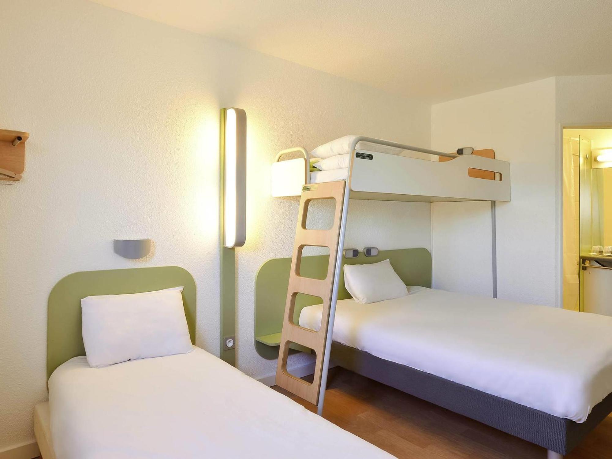 Standard Double Room Single Bed