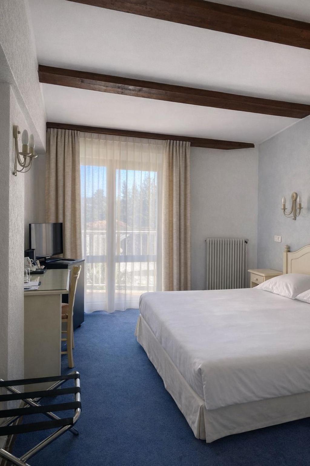 Double Room Shower