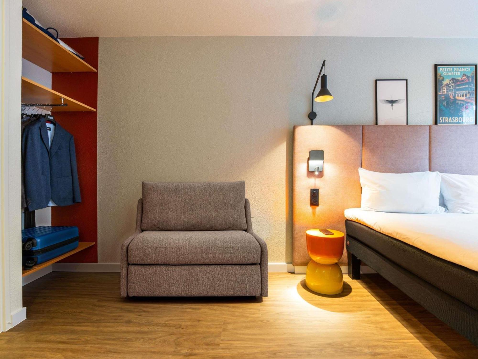 Superior Double Room Sofa
