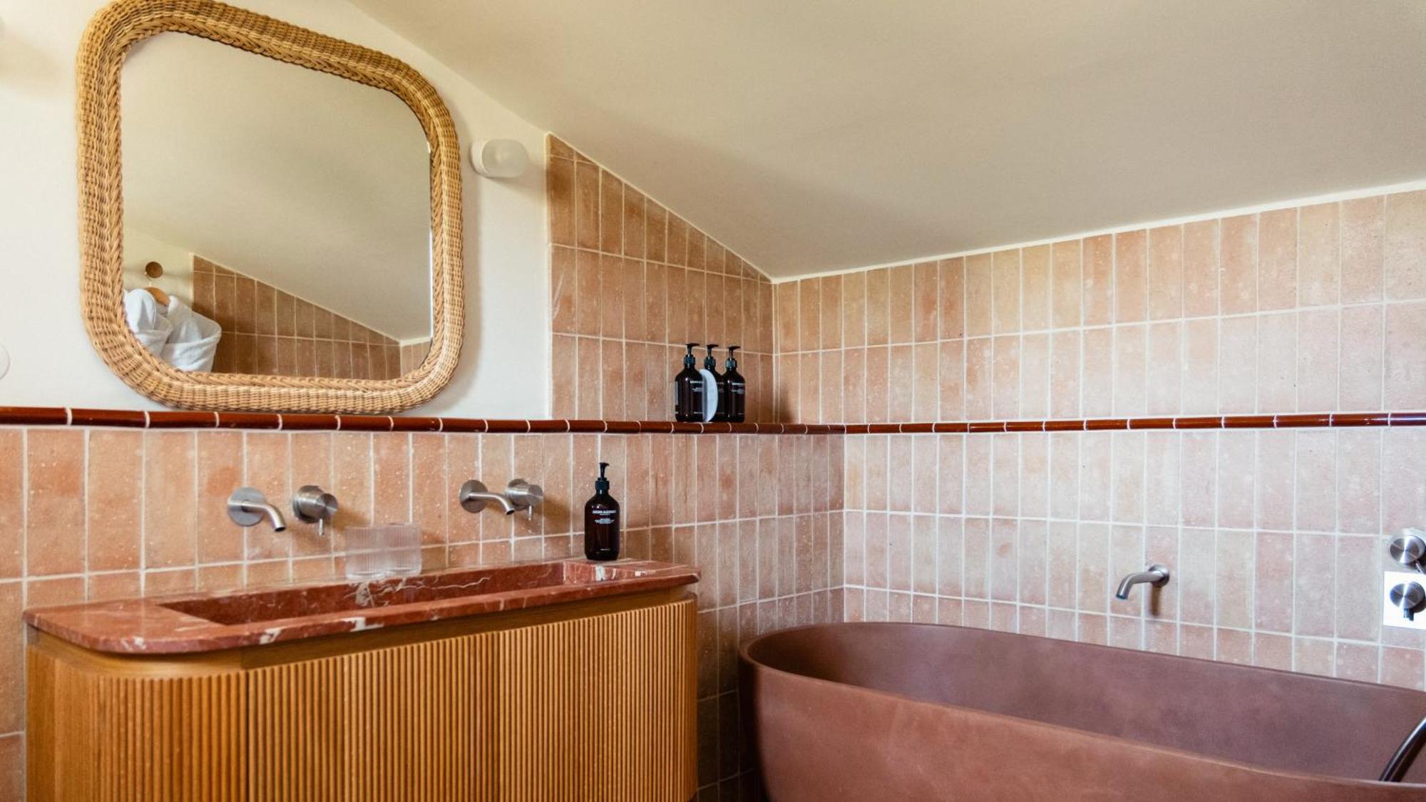 Suite Bonnieux