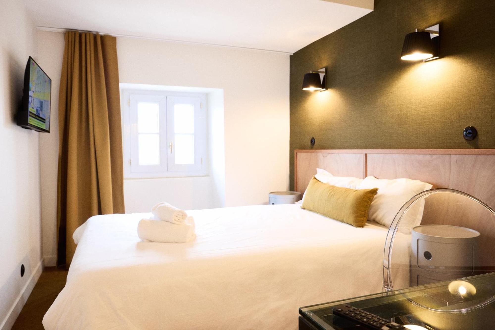 Double Economic Room