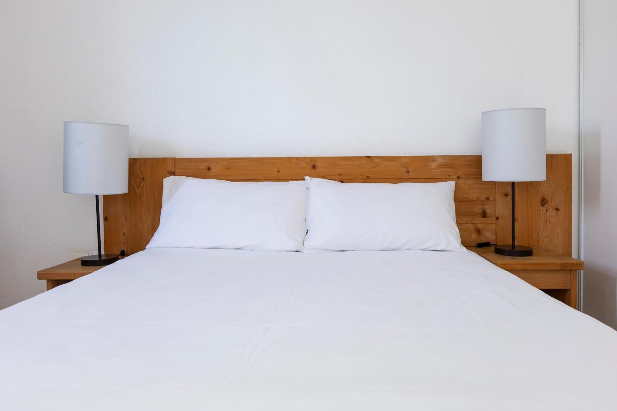 2 Room Apartment 4 or