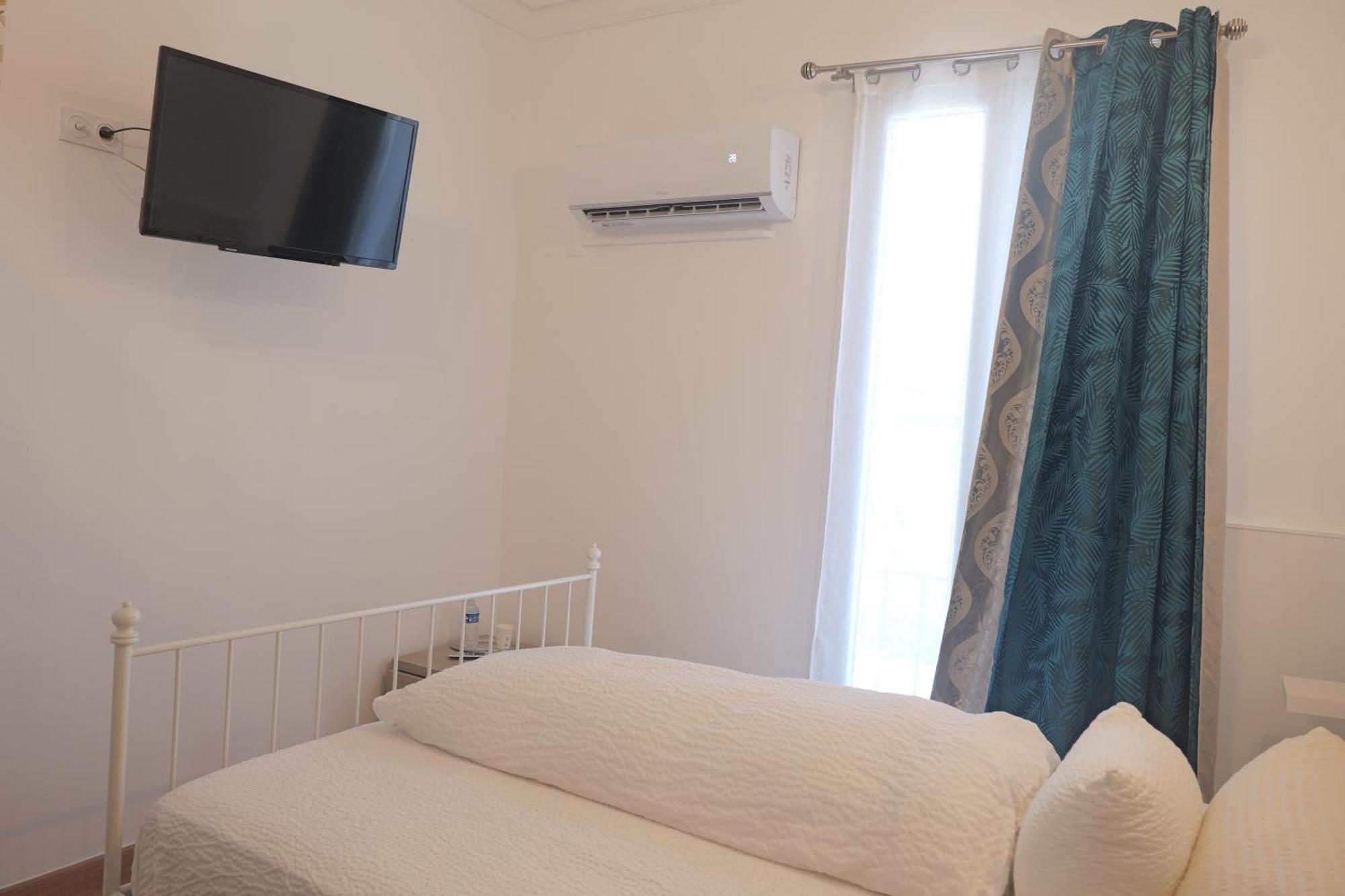Standard Double Room Air-conditioning