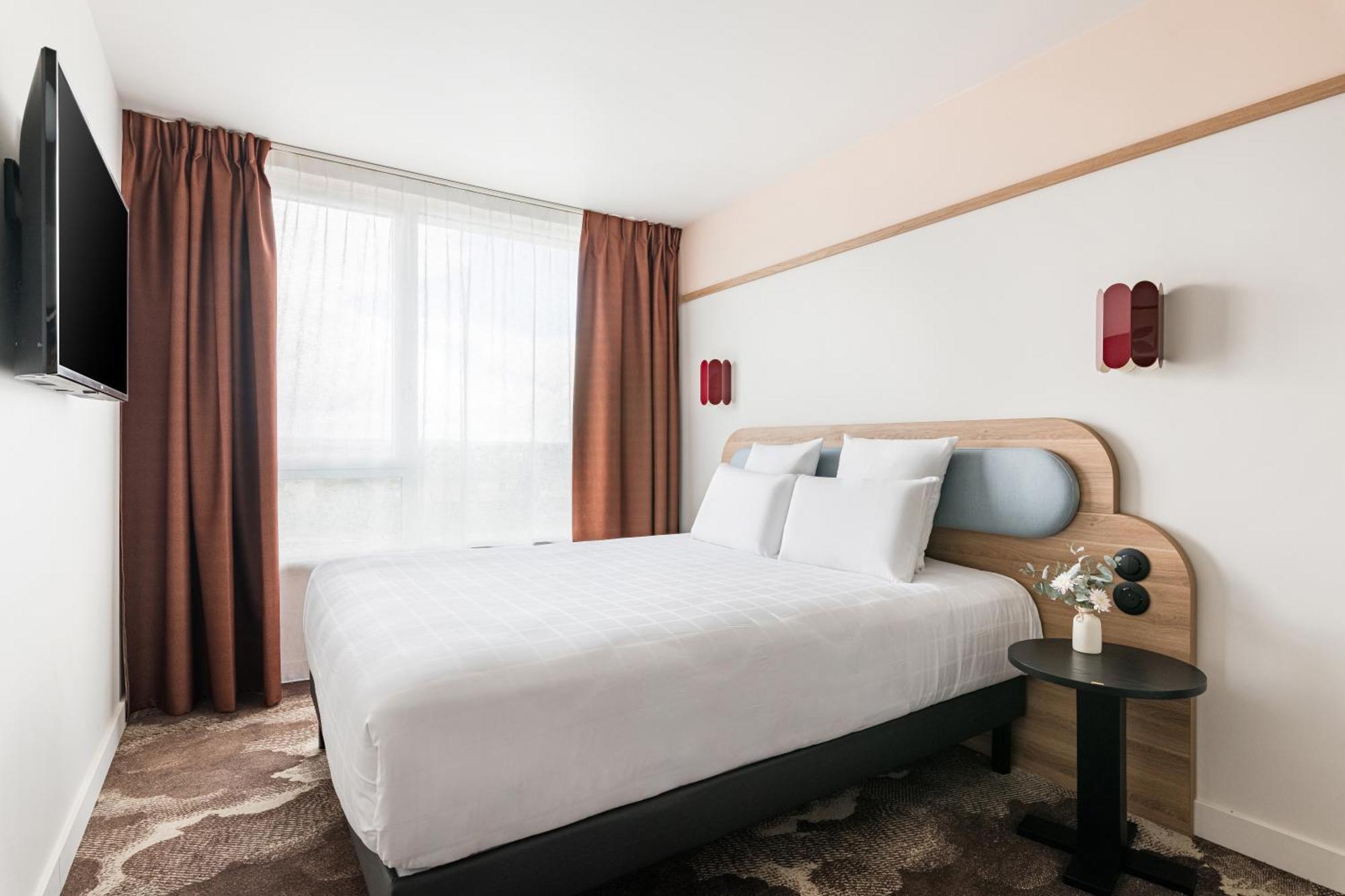 Superior Queen Room with One Queen Bed and One Sofa Bed