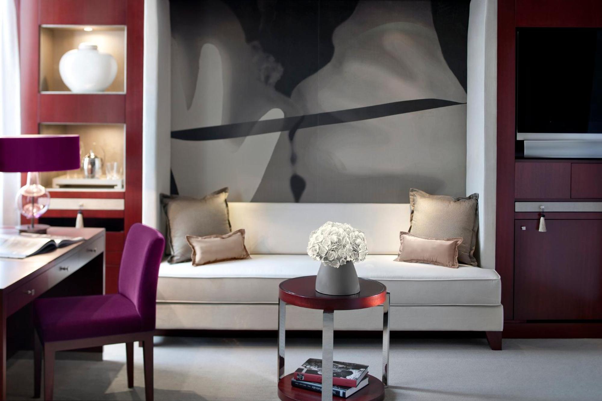 Mandarin Room