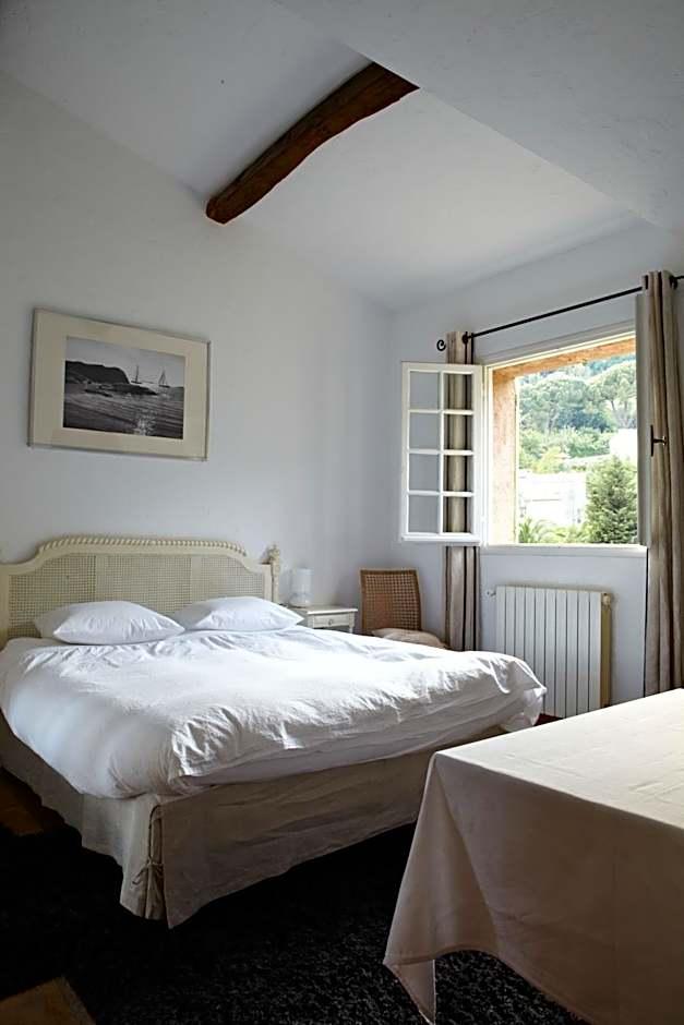 Doppelzimmer mit Badewanne