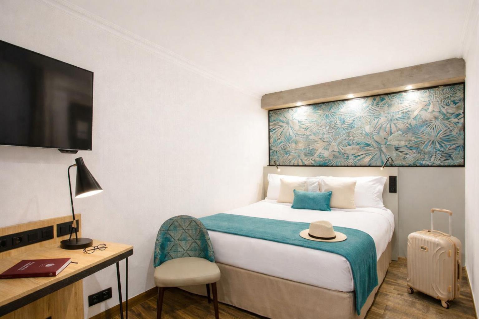 Classic Double Room with Double Bed - Non-Smoking