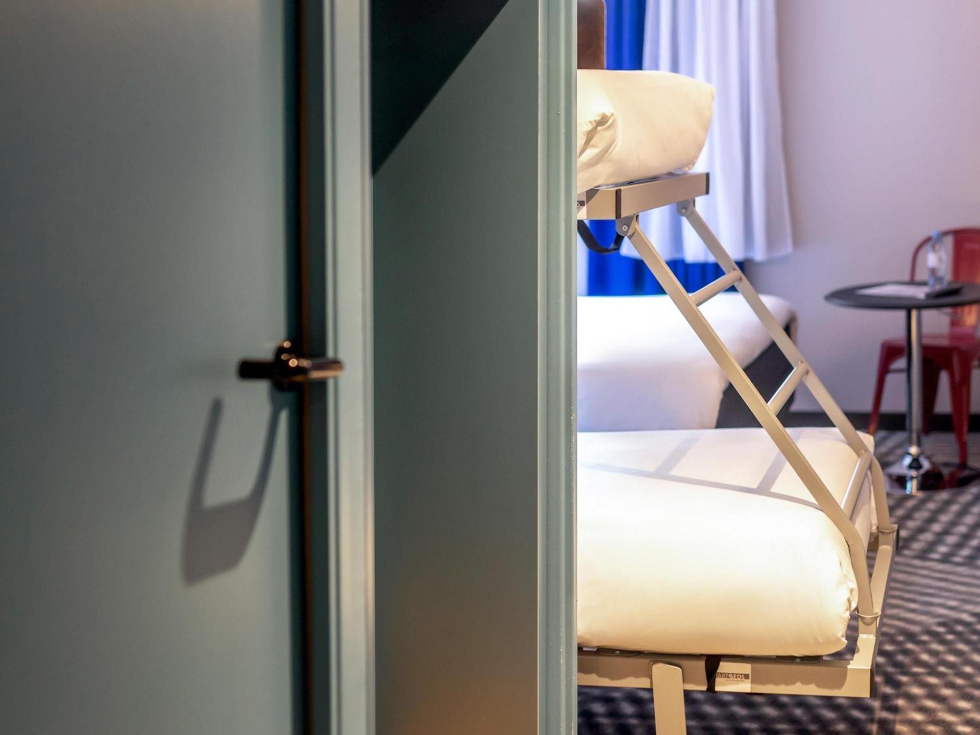 Standard Room Double Bed Twin Beds