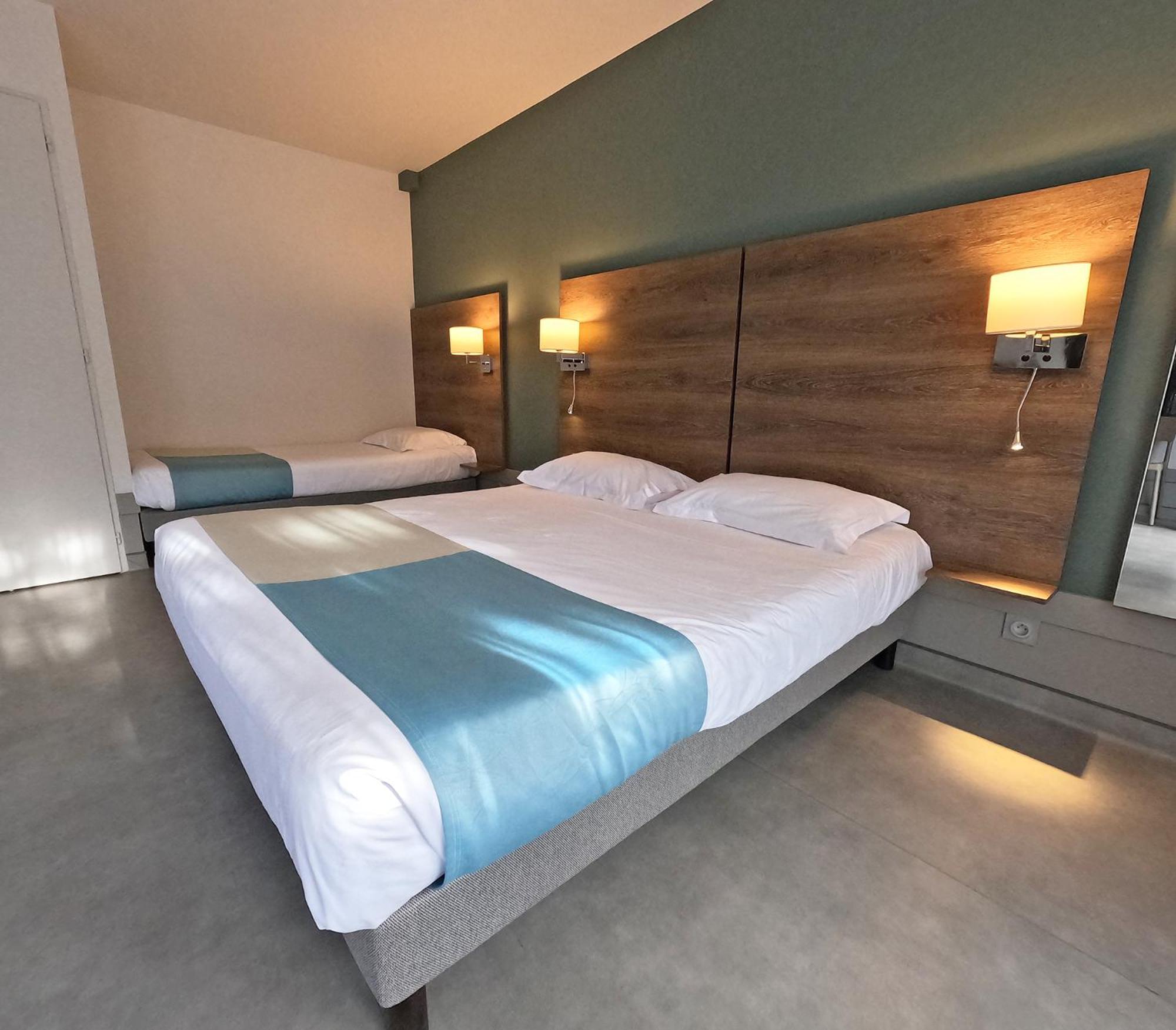 Triple Room Terrace