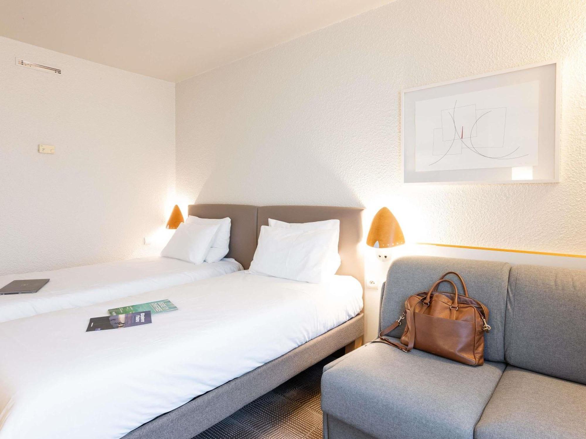 Standard Room Two Single Beds