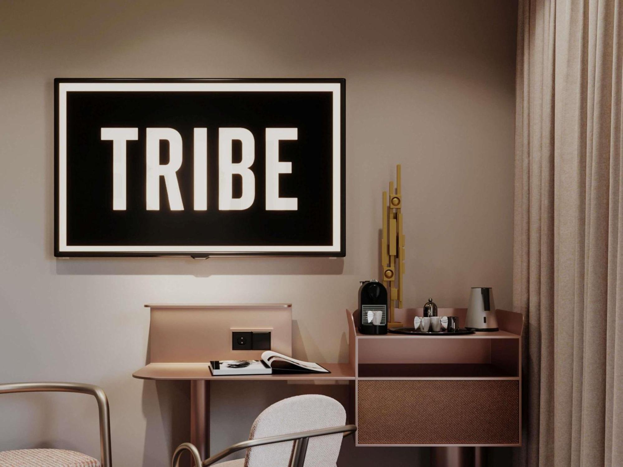 TRIBE Extra Double Room Balcony