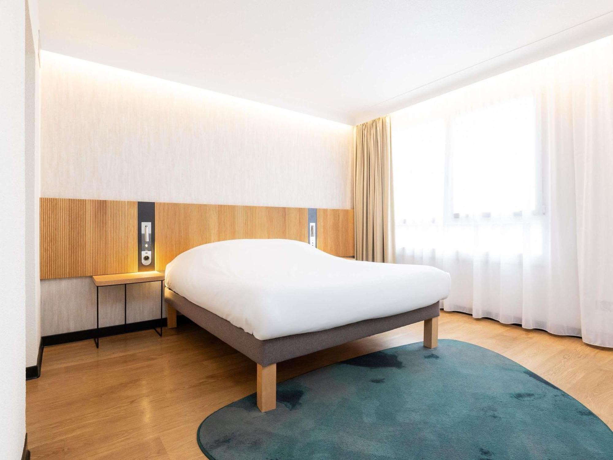 Standard Suite