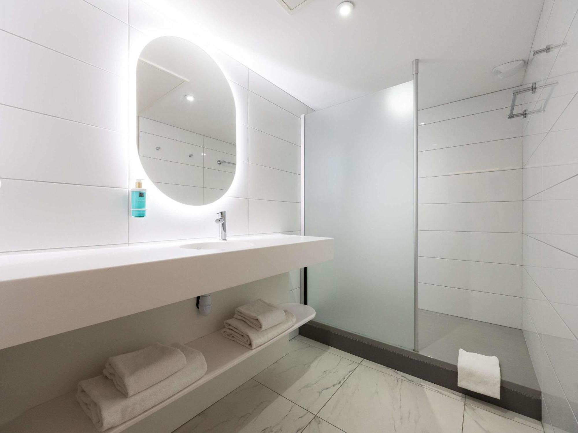 Standard Suite