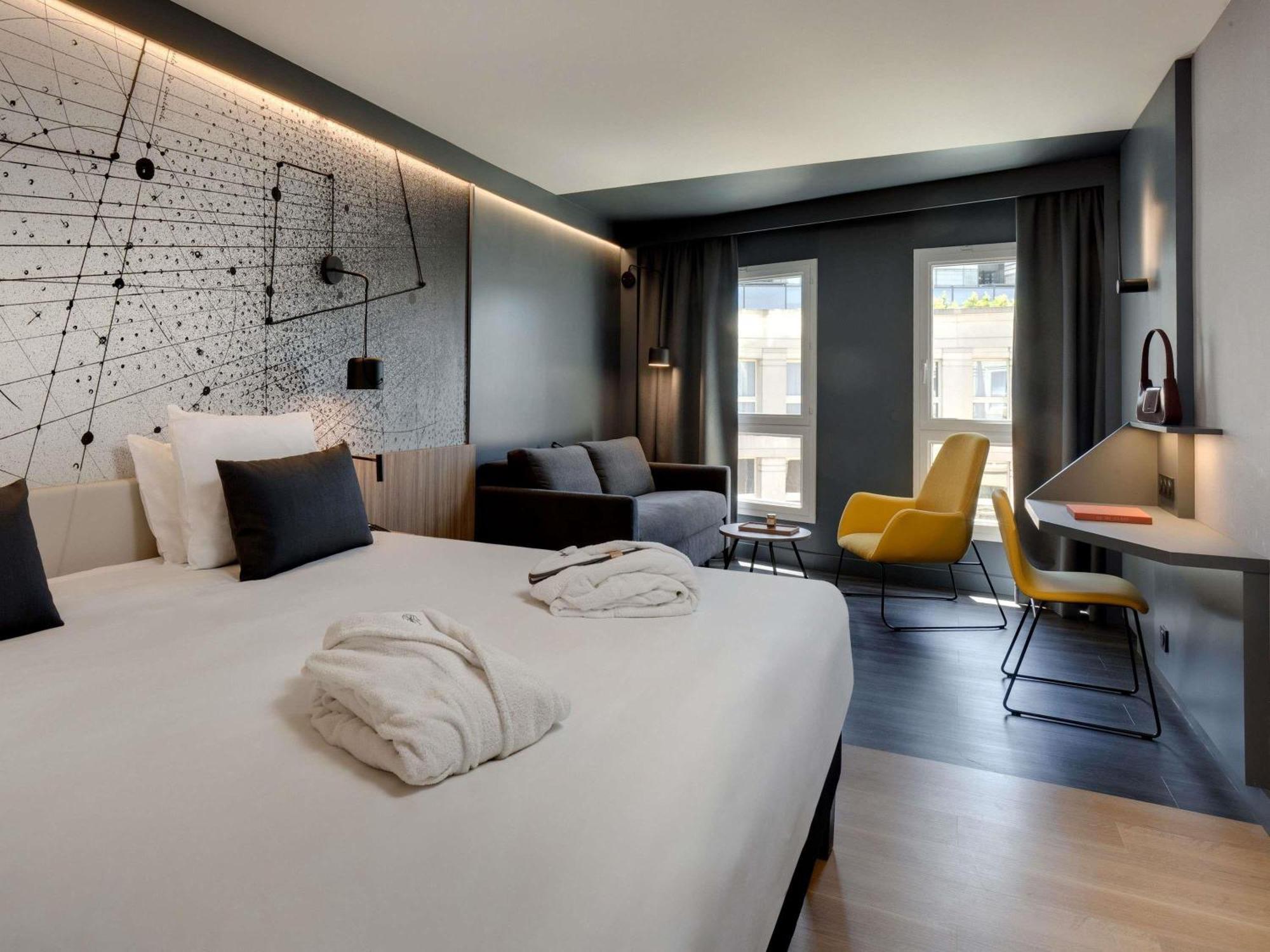 Privilege Room No Smoking 1 double bed sofa