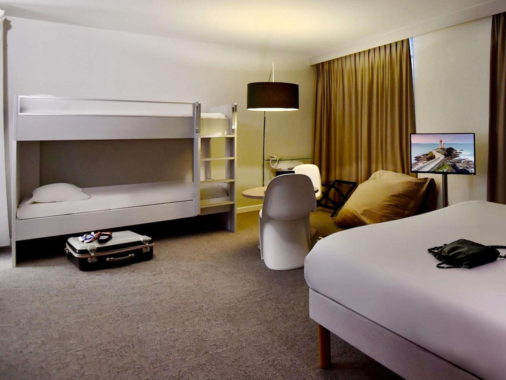 Junior Suite One Double Bed Two Single Beds