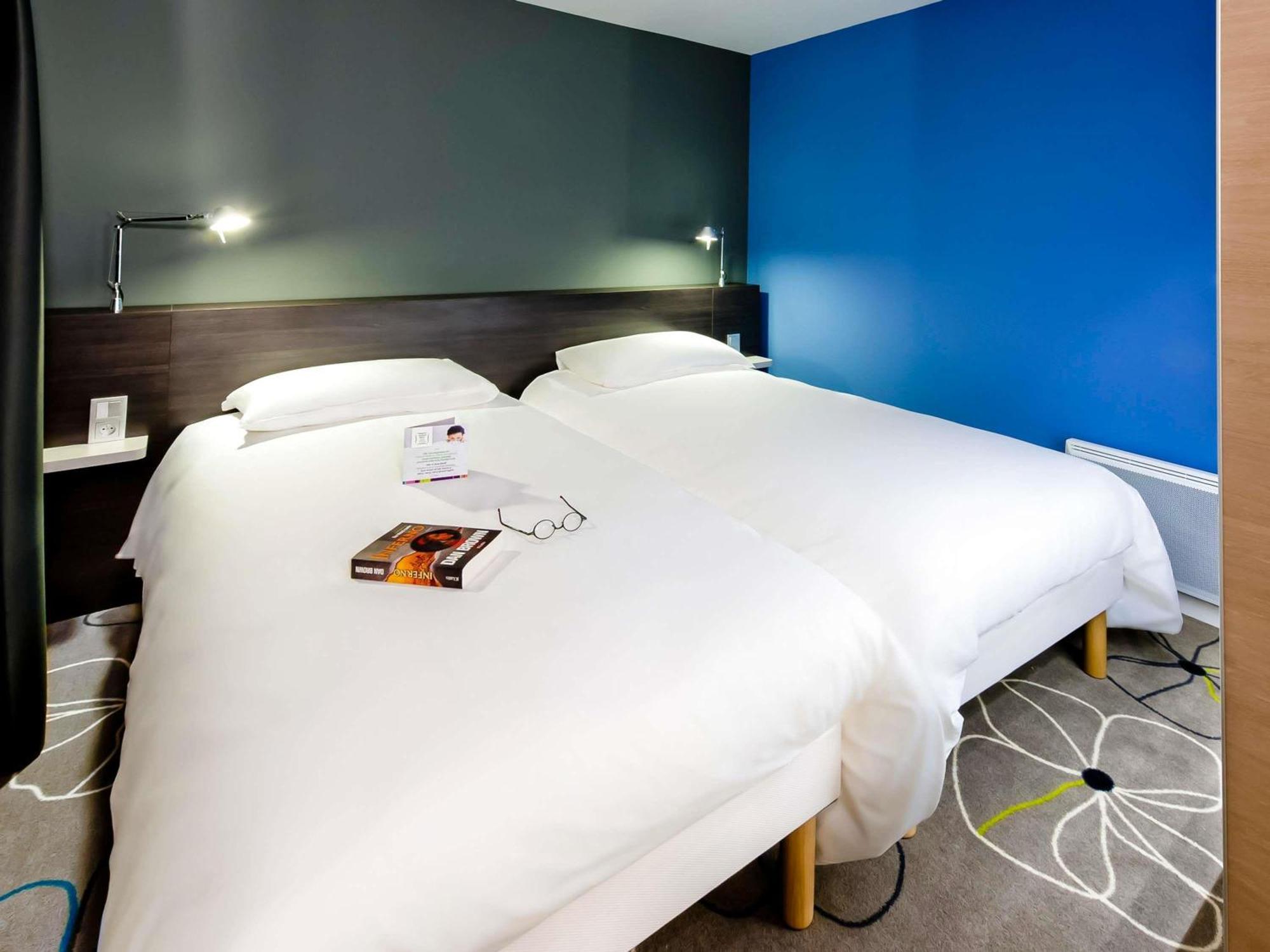 Standard Room 2 Single Beds