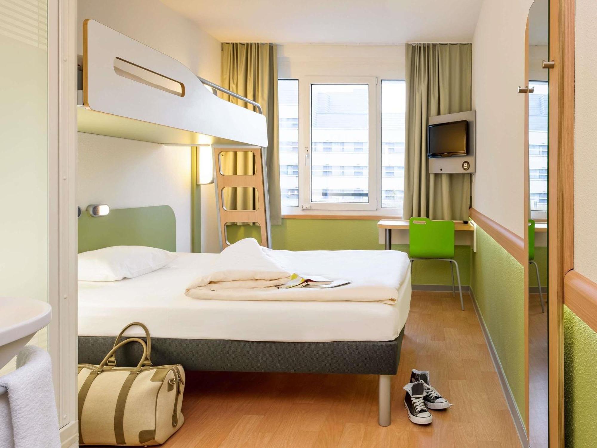 Triple Room Two Single Beds One Bunk Bed
