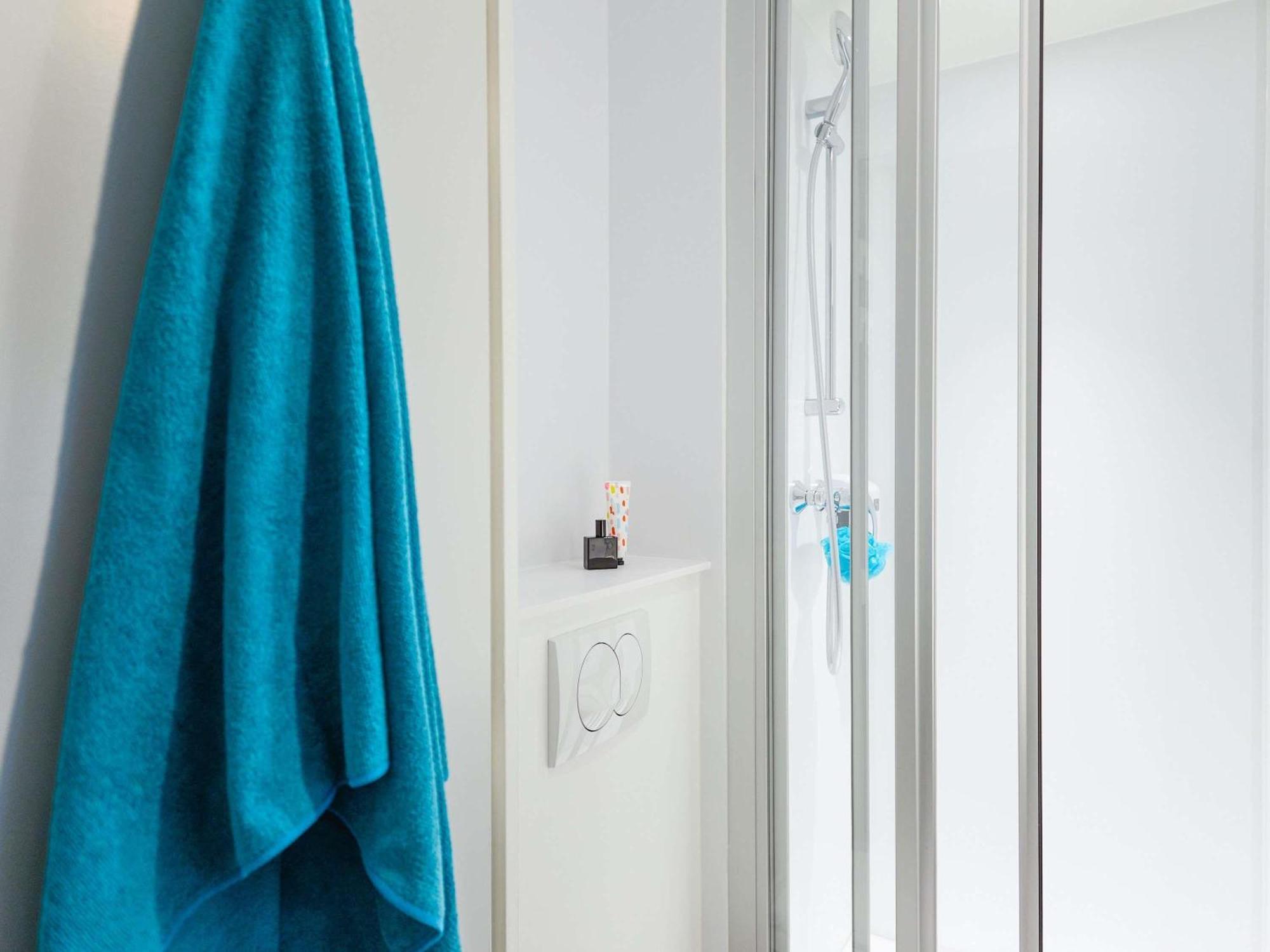 Cabrio Room Private Bathroom