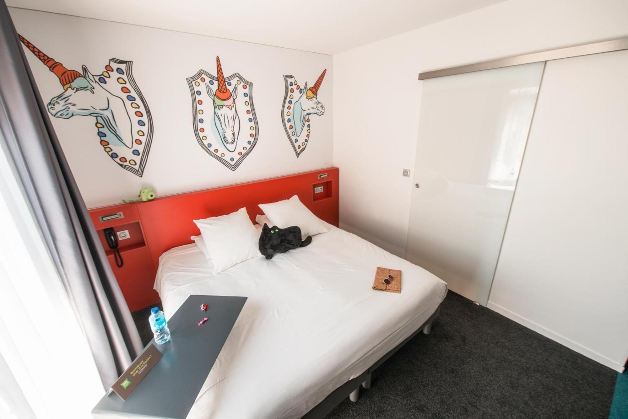 Standard Room Three Single Beds
