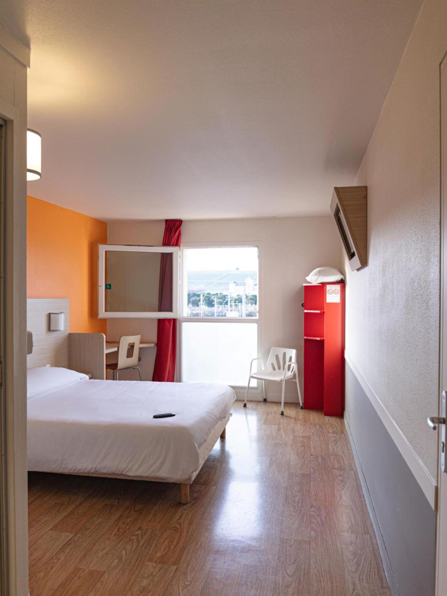 Double Room 1 Double Bed