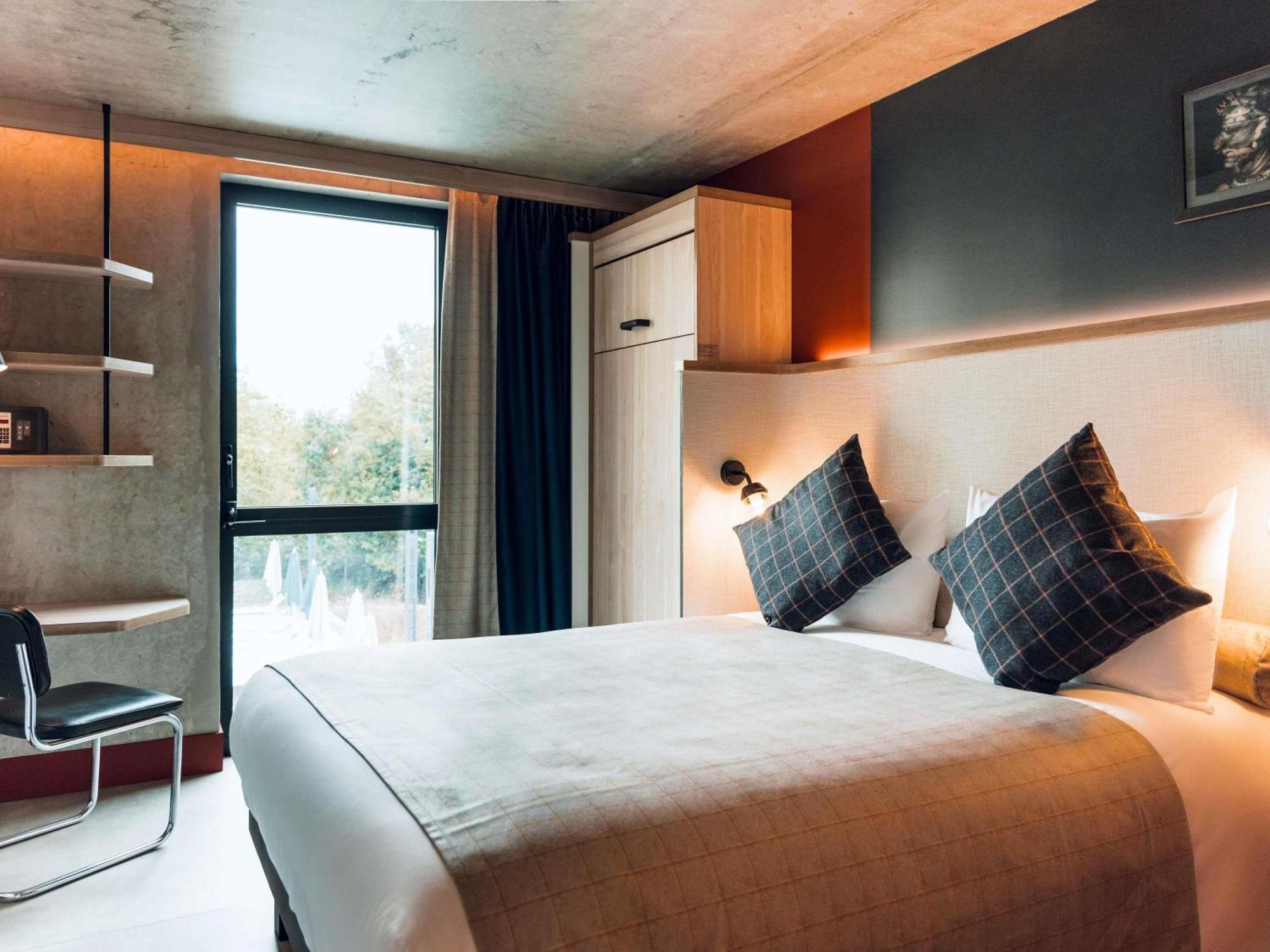 Standard Room One Double Bed Two Single Beds