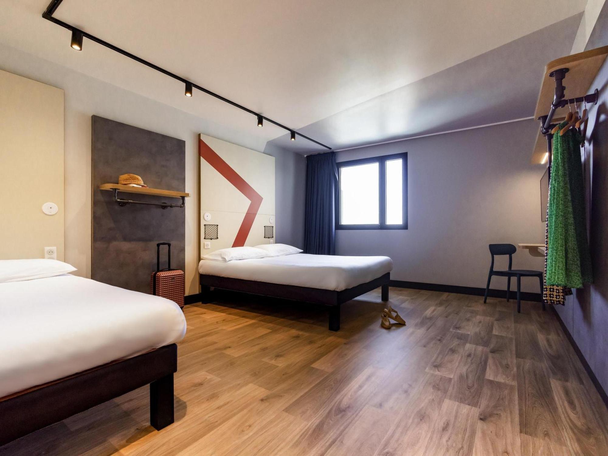 Room One Double Bed One Single Bed Mobility Accessible