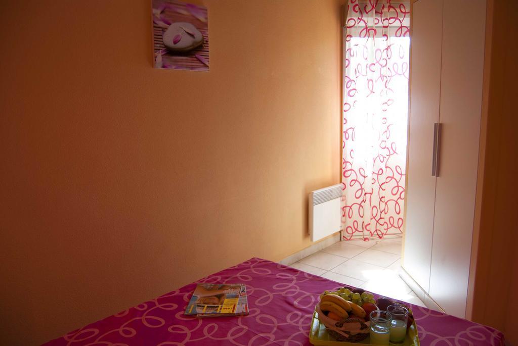 Small Duplex House Air conditioning