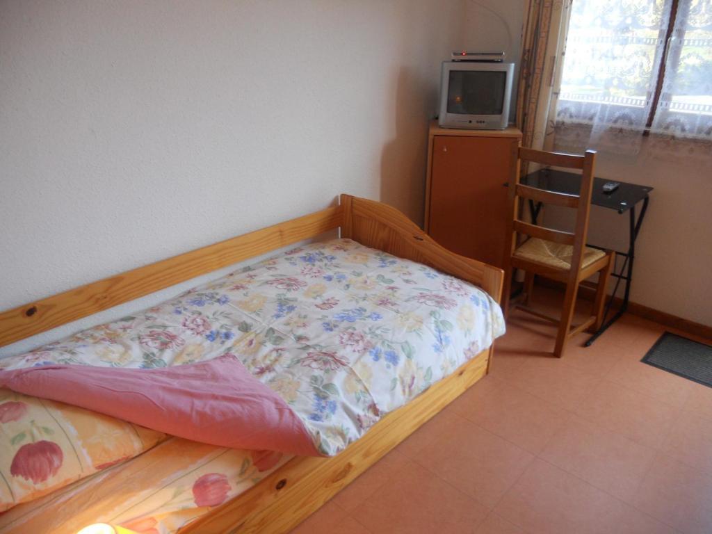Single Room,1580366295:JPEG