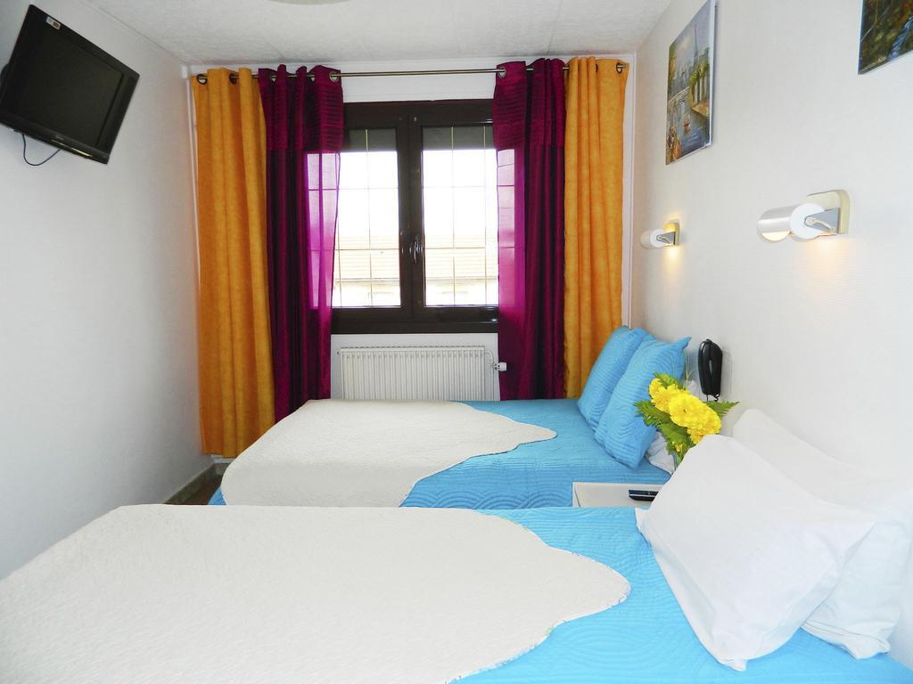 Classic Twin Room,213378350:JPEG