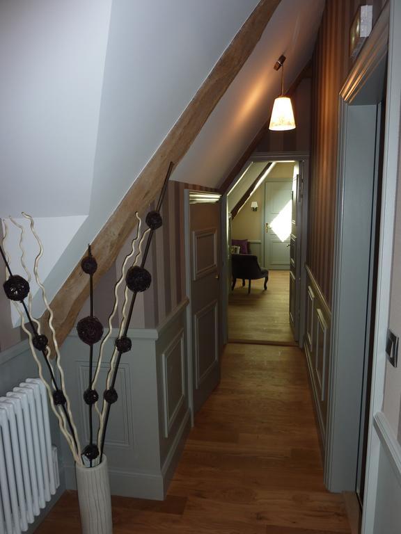 Deluxe Double Room with Bath,227693591:JPEG