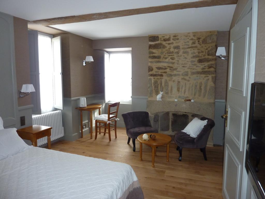 Deluxe Double Room Bath