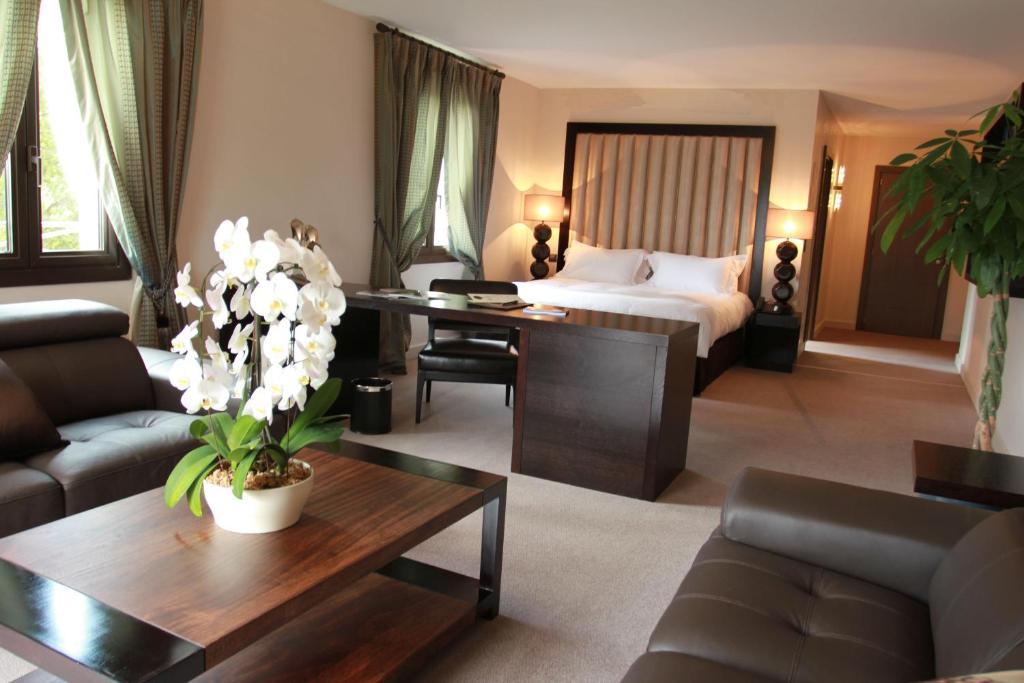 Superior Suite