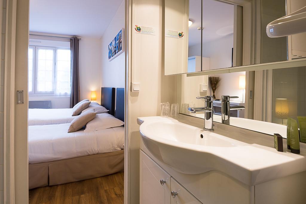 Triple Room Sea View