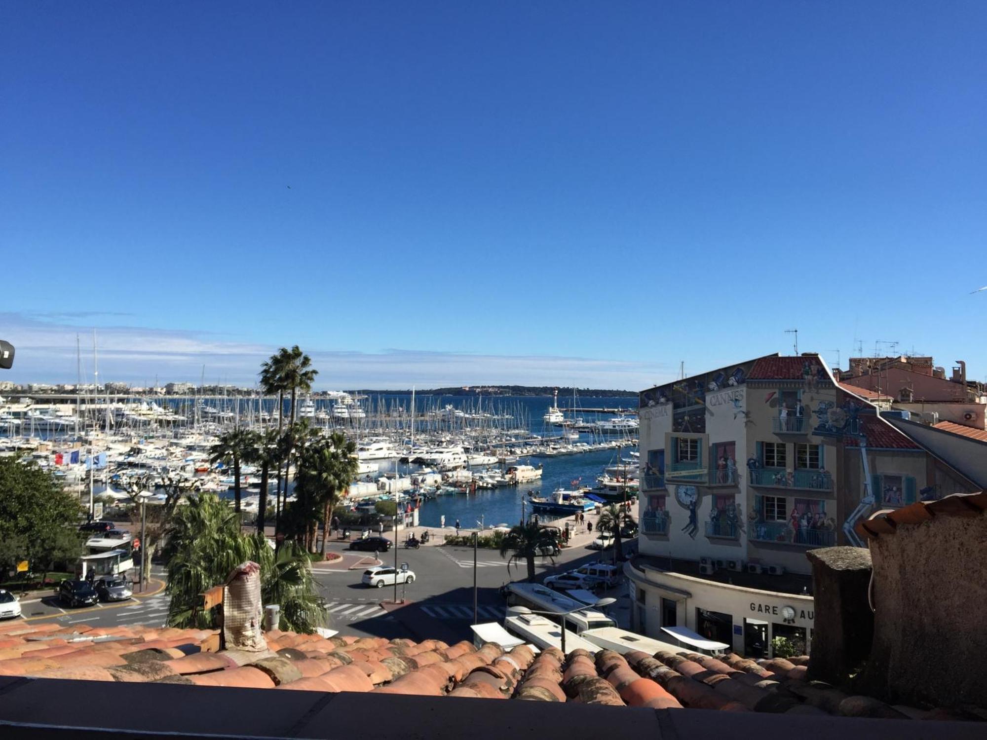 Appartamento con 2 Camere da Letto (85 Rue Meynadier 06400 Cannes)