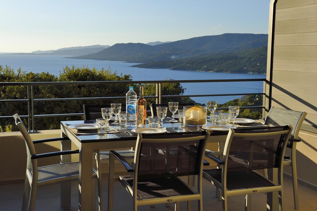 Suite Comfort con 2 Camere da Letto e Vista Mare