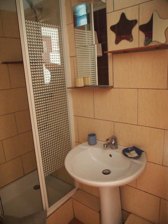 Double Room with Shared Toilet