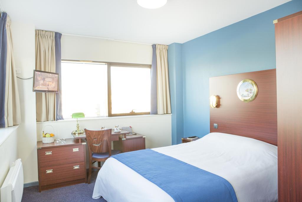 Double Room Port View