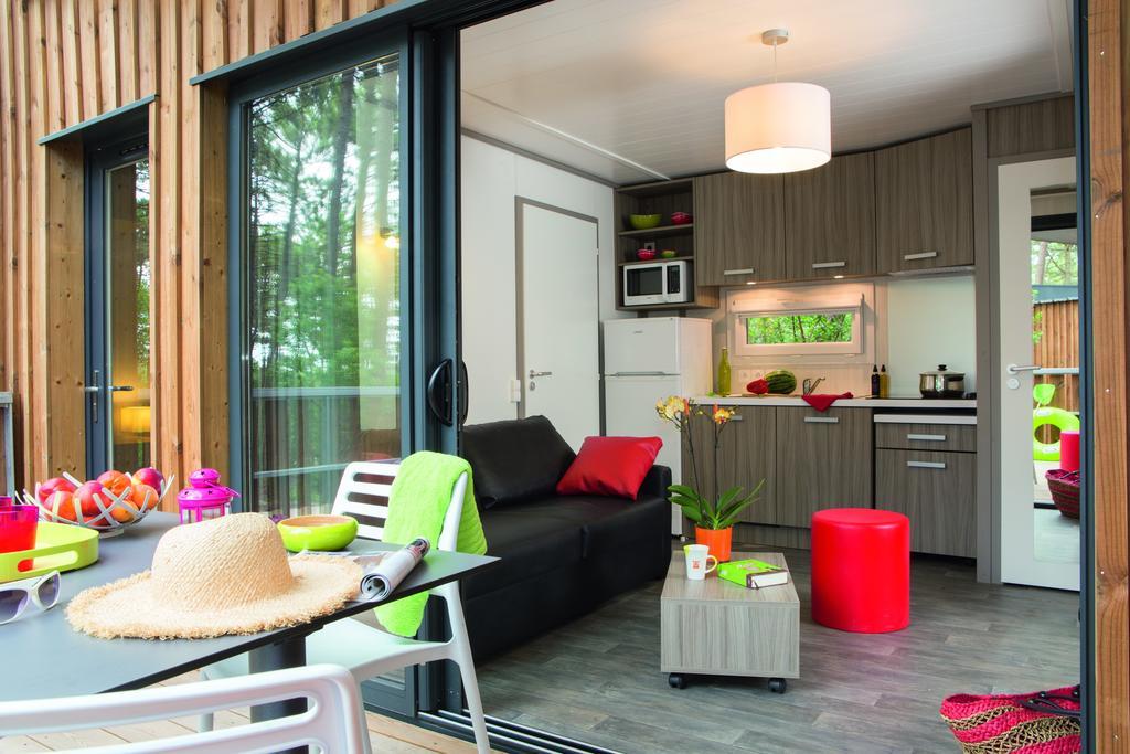 Holiday Home,349753327:JPEG